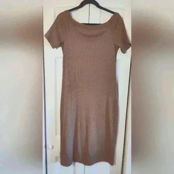 Universal Thread bodycon dress | taupe | short sleeve | ribbed | Midi | Medium - Picture 1 of 5